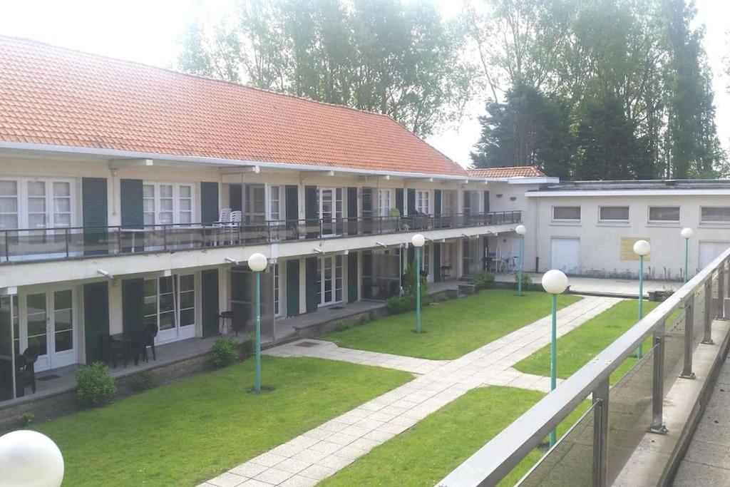 Spacieux Duplex Pres De La Mer 4 Chambres 2 Sdb De Haan Exteriör bild
