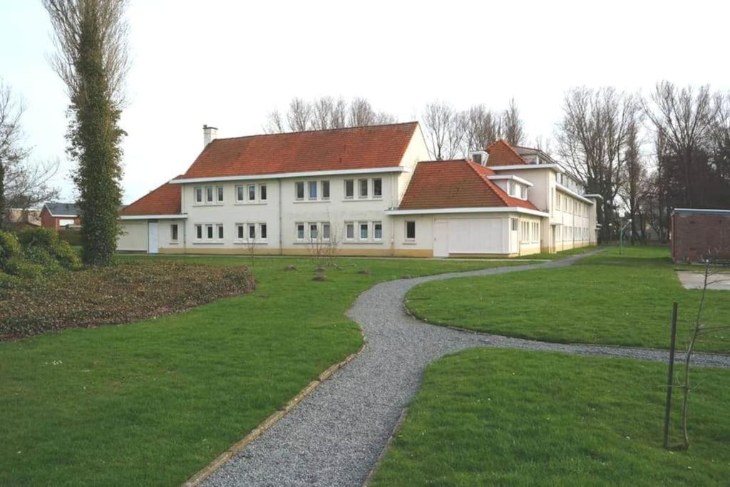 Spacieux Duplex Pres De La Mer 4 Chambres 2 Sdb De Haan Exteriör bild